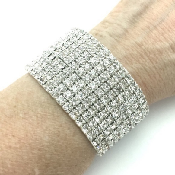 9 Row Rhinestone Stretch Bracelet - Picture 2 of 5